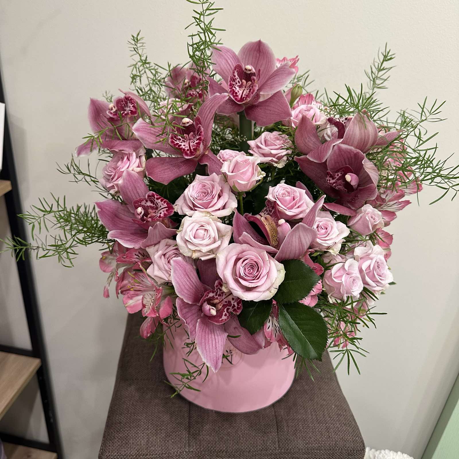Квіткова композиція "Pink Orchid Bliss"